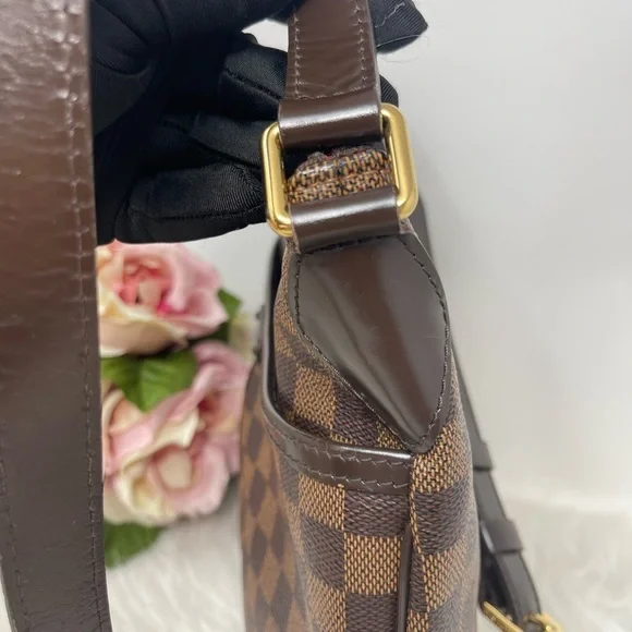 Louis Vuitton Bloombury PM - Picture 6 of 16